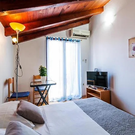 Apartment Angelo's