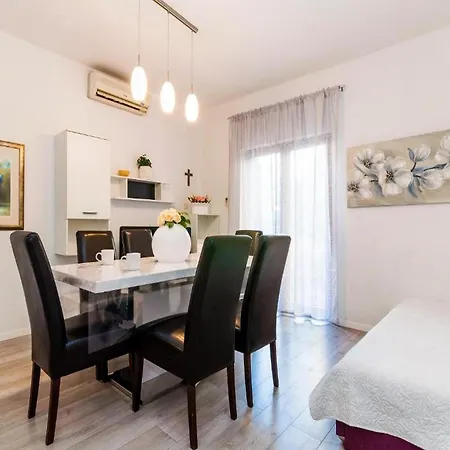 Angelo's Apartment *