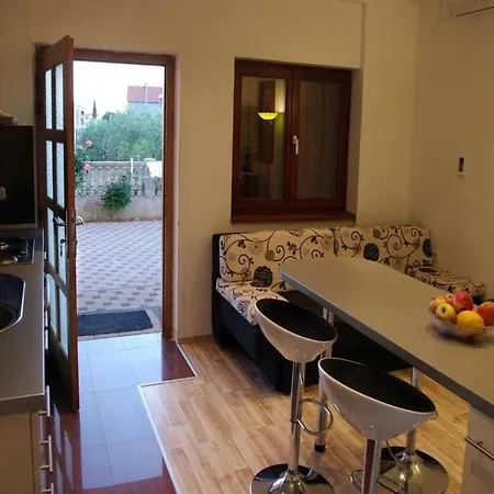 Apartment Angelo's *