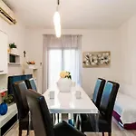 Apartment Brane *